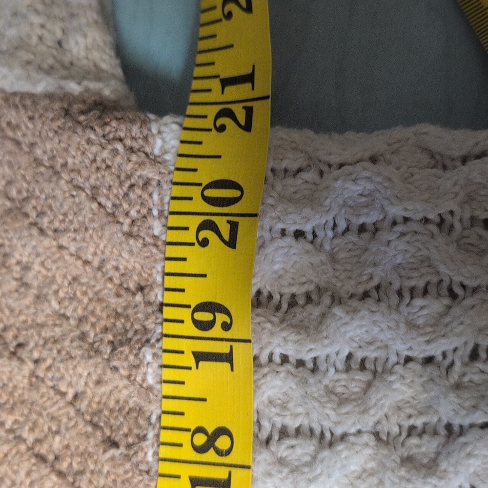 Jessica Simpson Patchwork Sweater. - image 5